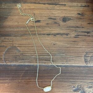 Kendra Scott Necklace